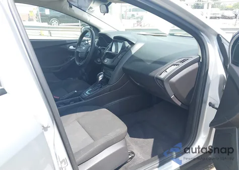 2015 Ford Focus Se z USA, uszkodzony, nr VIN 1FADP3F24FL304209